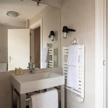 Living Baixa Apartman *