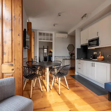 Apartman Living Baixa *