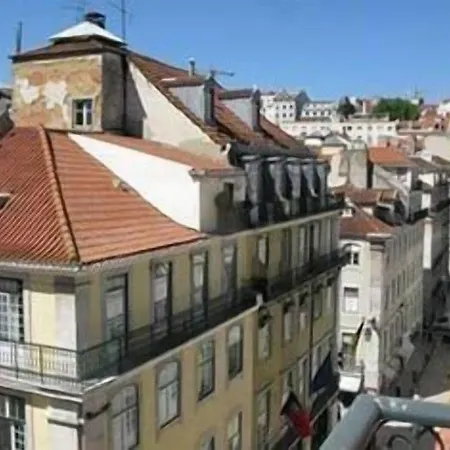 Living Baixa Apartman *